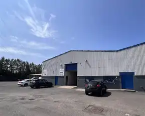 Unit 12 Glenwood Business CentreImage 5