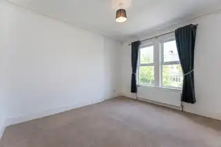 11 Parkmount RoadImage 15