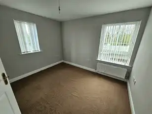 11 Broomhill CourtyardImage 4
