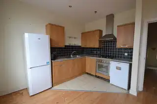Apt 8, 107 Cliftonville RoadImage 5