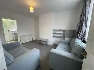 58 Olympia DriveImage 3
