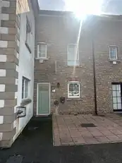 Image 1 for 8 Broomhill Courtyard