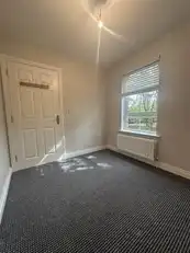 8 Broomhill CourtyardImage 13