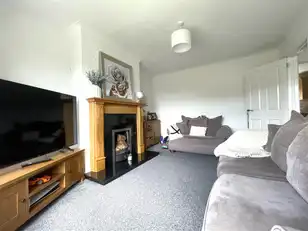 128 Hawthorn GlenImage 5