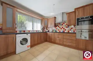 40 Springwell DriveImage 14