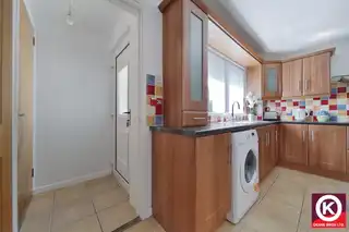 40 Springwell DriveImage 16