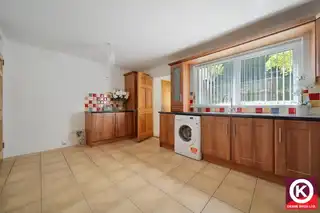 40 Springwell DriveImage 13