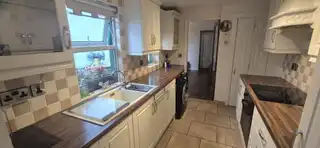 6 Barry StreetImage 11