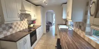 6 Barry StreetImage 9