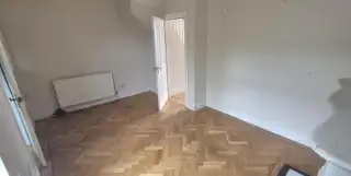 8 Helen StreetImage 9