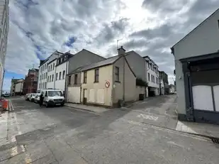 Image 1 for 9-11 Atlantic Avenue