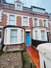 Image 1 for Tates Avenue, Room 1