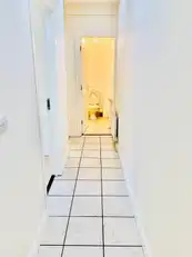 Wolseley Street, Room 4Image 11