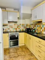 Wolseley Street, Room 4Image 3