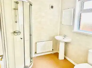 Balfour Avenue, Room 1Image 8
