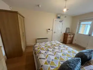 Lisburn Road, Room 1Image 5