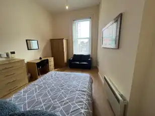 Lisburn Road, Room 4Image 4