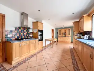 2 Orchard WayImage 9