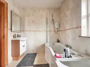 2 Orchard WayImage 25