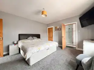 2 Orchard WayImage 20