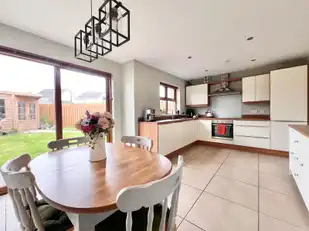 64 Orchard WayImage 8