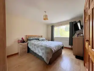 12 Fairlea CloseImage 13