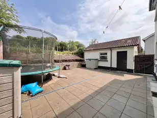 12 Fairlea CloseImage 18