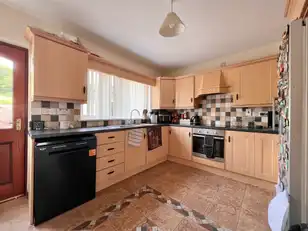 12 Fairlea CloseImage 8