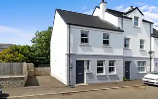 Image 1 for 21 Crawfords Close