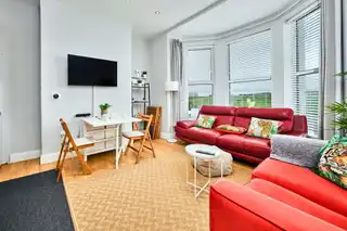 54 Eglinton StreetImage 4