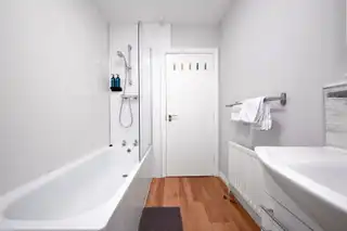 48 Eglinton StreetImage 47