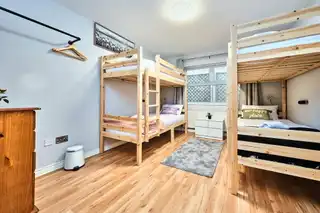 48 Eglinton StreetImage 7