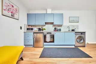48 Eglinton StreetImage 45