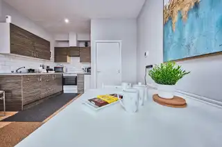 101 Eglinton StreetImage 24
