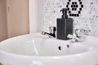 101 Eglinton StreetImage 14