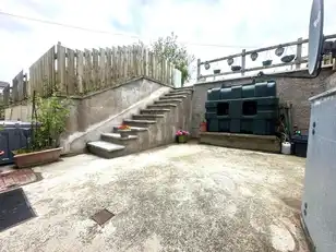 52 Main StreetImage 6