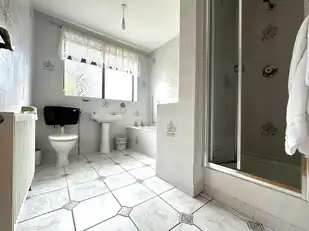 24 Fergort RoadImage 12