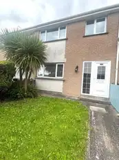 Image 1 for 12 Madden Row