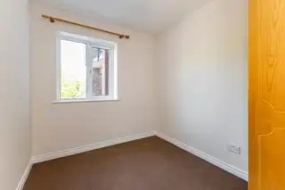 Apt 41 Laganview CourtImage 14
