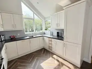 18 Woodside HeightsImage 16