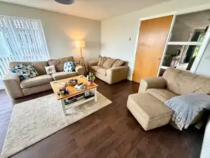 18 Woodside HeightsImage 9