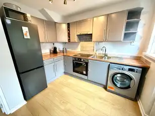 54 Kingsmere GardensImage 11