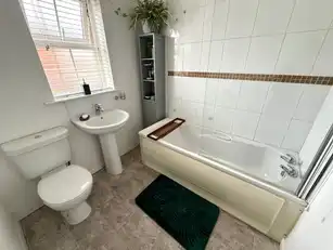 111 Waterfoot ParkImage 29