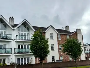 Image 1 for 38 Waterfoot Park