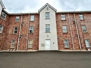 38 Waterfoot ParkImage 3