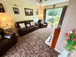 36 Castle ParkImage 10