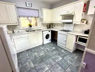 36 Castle ParkImage 15