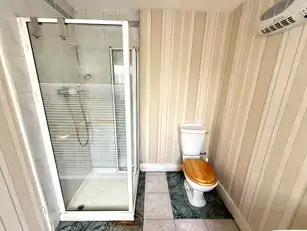 10 Deburgh TerraceImage 23