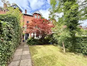 Image 1 for 10 Deburgh Terrace