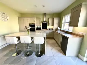 33 Beechhill ViewImage 16